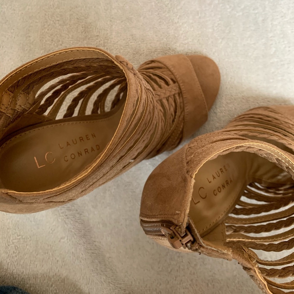 Lauren Conrad Heels Size 7 Tan Like New Spumoni - Picture 3 of 7